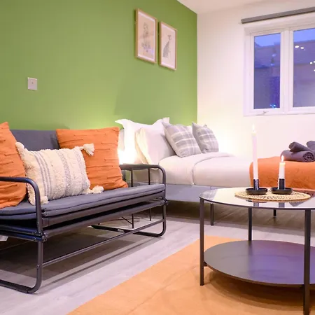 Goldersgreen Apartments By Sleepy London Room photo