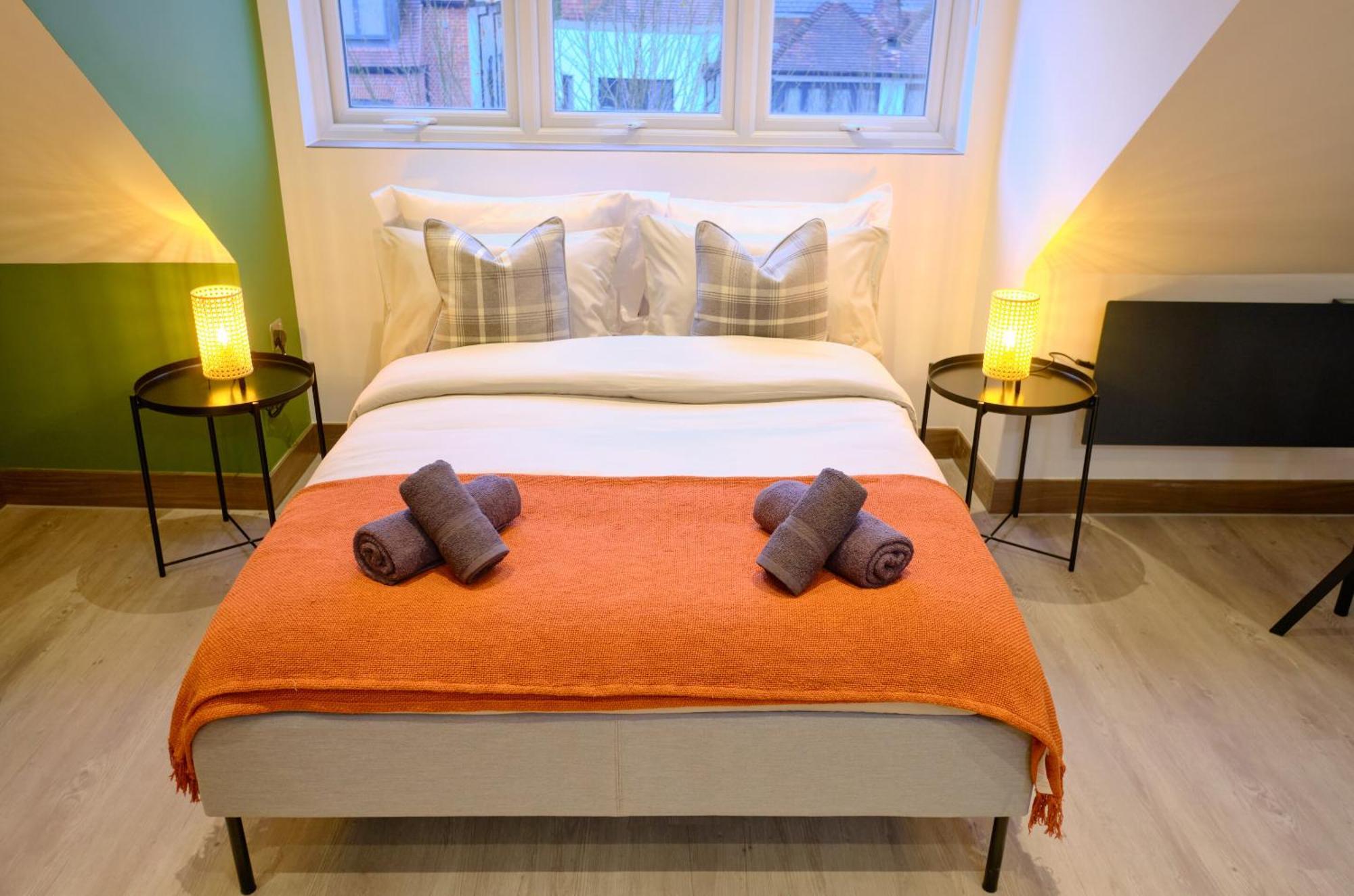 Goldersgreen By Sleepy Apartment *