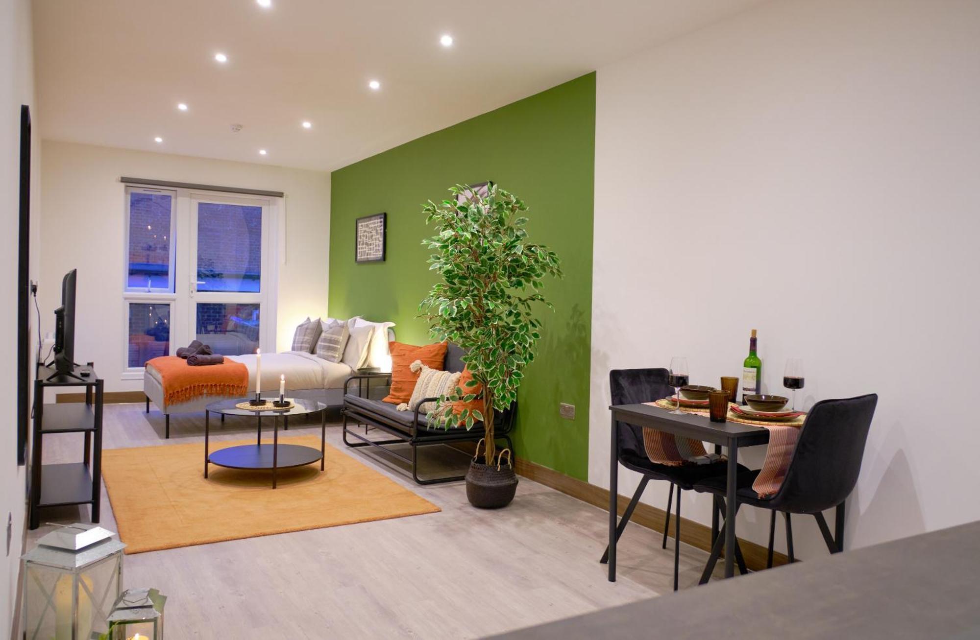 Goldersgreen By Sleepy * London