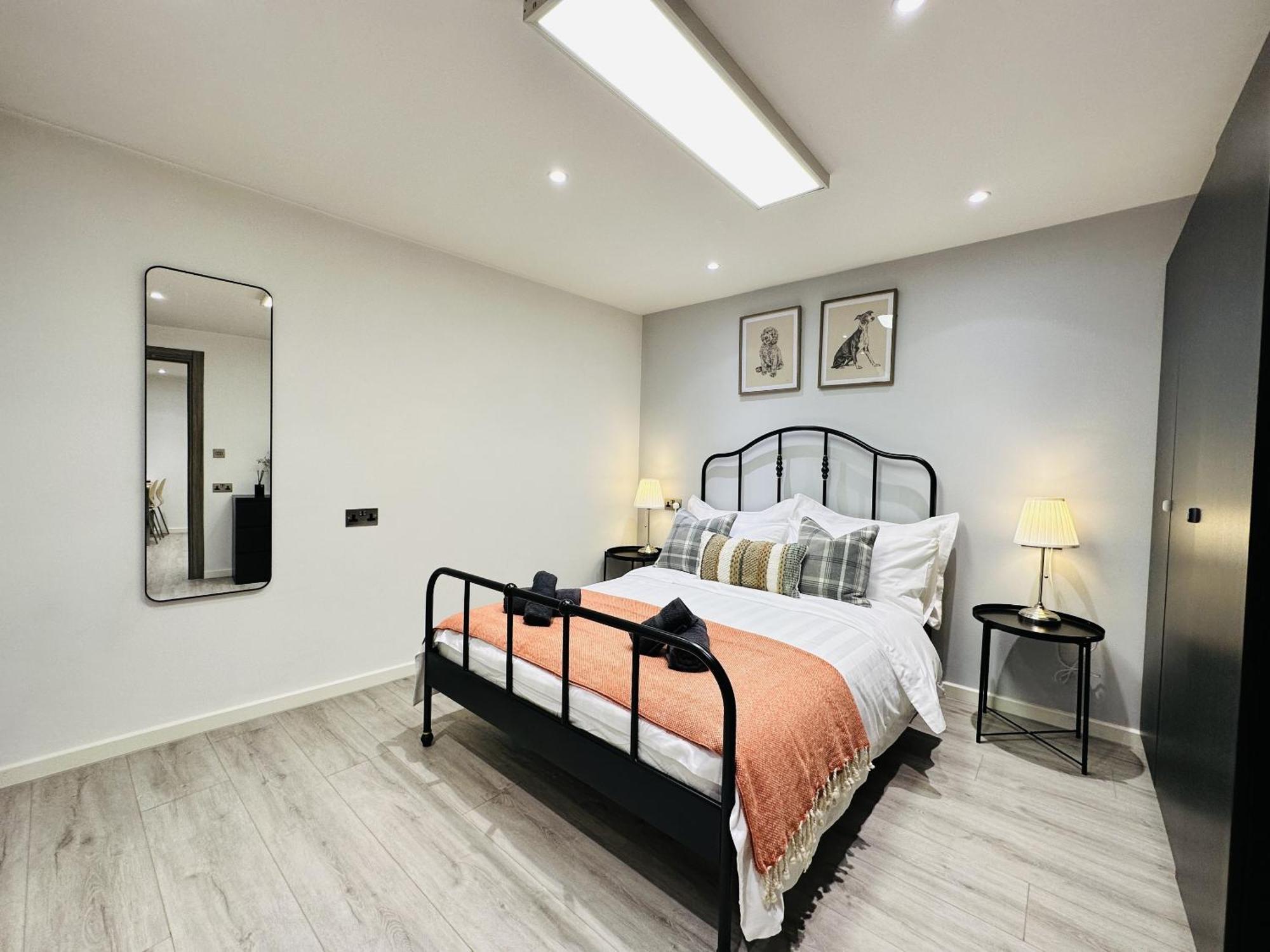 Goldersgreen By Sleepy London